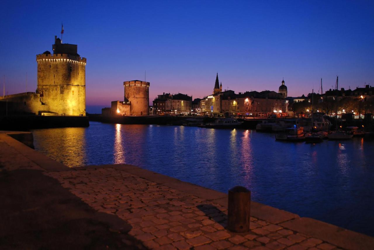 Nuit Sur Un Bateau La Rochelle Hotel La Rochelle  Exterior foto